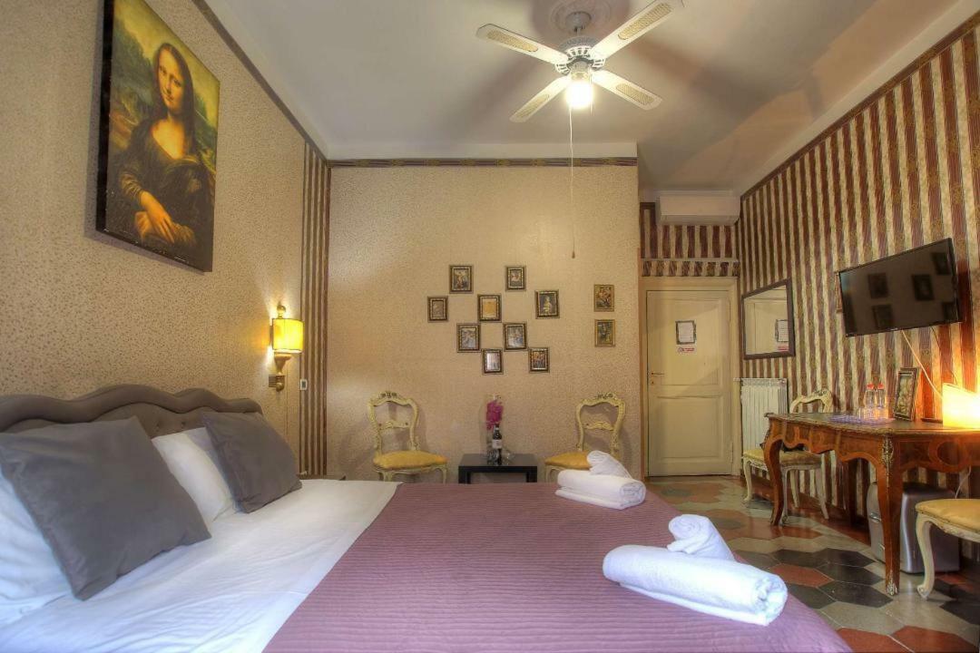 ローマ Art Domus Reale Bed & Breakfast エクステリア 写真